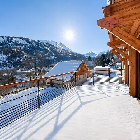 Chalet Mahana - *